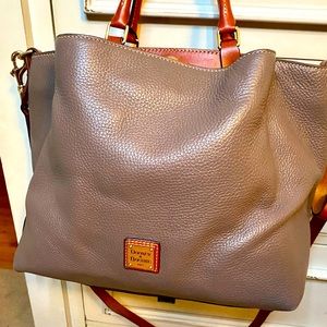 Dooney & Bourke